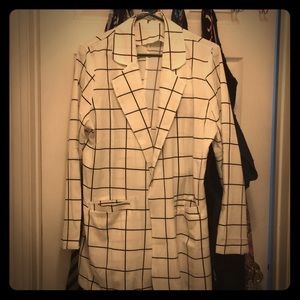 Lightweight blazer never worn